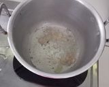 Foto langkah ke 3 dari resep Sup sayur sosis.