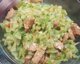 Foto langkah ke 6 dari resep Tumis Pare Tempe Pedas.