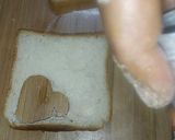 ब्रेड की दिल वाली मिठाई (bread ki dil wali mithai recipe in Hindi) रेसिपी चरण 2 फोटो