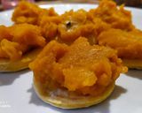 Foto del passaggio 4 della ricetta Focaccine di zucca in padella senza lievitazione