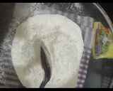 A picture of step 4 of Coconut Caramel Sizzler Bun.