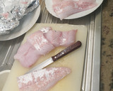 Foto del paso 4 de la receta: Merluza con salsa de pimientos de piquillo