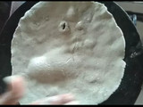रोटी का लड्डू (Roti ka ladoo recipe in hindi)