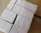 A picture of step 1 of Chilli Tofu.