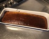 Une image de l'étape 11 de Cake au nougat et pamplemousse rose.