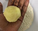 A picture of step 3 of Potato Balls.