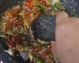 Foto langkah ke 2 dari resep Sambel terasi cabe rawit ijo.