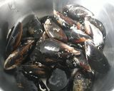 Foto del paso 1 de la receta Mejillones rellenos de marisco