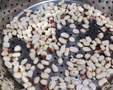 A picture of step 1 of Capsicum aloo.
