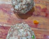 Foto del paso 3 de la receta: Verduras rehogadas coronadas con albóndigas doradas