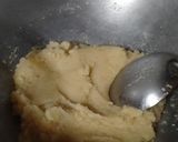 A picture of step 5 of Rava ka Halwa.
