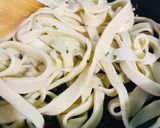 Foto del paso 9 de la receta: Fetuccini con ajo y quesos