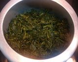 A picture of step 2 of Makhana Corn Hariyali Saag.
