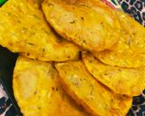 A picture of step 10 of Masaledar aloo puri.