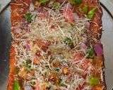 બ્રેડ પીઝા વિથ ઇન્સ્ટન્ટ પીઝા સોસ (Bread Pizza With Instant Pizza Sauce Recipe In Gujarati) રેસીપી સ્ટેપ6ફોટો