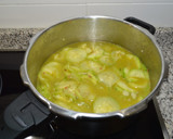 Foto del paso 3 de la receta: Crema de calabacín con almendras