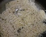 Foto langkah ke 3 dari resep Kaki sapi masak mie.