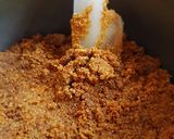 A picture of step 3 of Biscoff Cheesecake with Cookie Butter and White Chocolate.