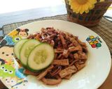 Foto langkah ke 6 dari resep Tumis Cumi Tahu Sederhana.
