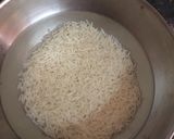 A picture of step 1 of Gajar ki kheer.
