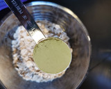 Foto del paso 1 de la receta: Avena overnight con matcha y yogurt de coco