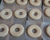 صورة لخطوة 5 من وصفة أحلى دونات 😋😋😋