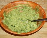 Foto del paso 6 de la receta: HALLULLAS CASERAS CON PALTA Y POTITO DE CHANCHO A LA PLANCHA. JON STYLE