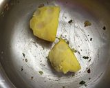 A picture of step 3 of Kala chaana tikki burger.