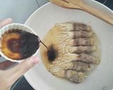 Foto langkah ke 3 dari resep Enoki Beef Rolls.