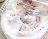 Foto langkah ke 11 dari resep Blueberry Cheese Chiffon Cake.