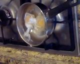 A picture of step 4 of Simple poached egg 🍳.