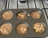 Foto del paso 3 de la receta: Muffins de avena y manzana 🍎(sin harina)
