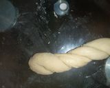 A picture of step 3 of Twisties.
