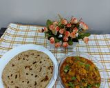 A picture of step 4 of Prawns onion tomato masala.