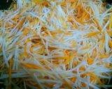 Hình bước làm 7 của món Bò Bía Mặn