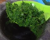 Foto langkah ke 1 dari resep Sayur Daun Singkong.