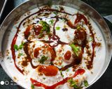 A picture of step 7 of Moong dal dahi bhalla.