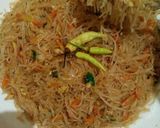 Foto langkah ke 5 dari resep Bihun goreng spesial untuk anak doyan abis.