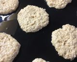 Foto del paso 3 de la receta: Cookies de avena, coco y miel🍯🥥❤️