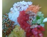 A picture of step 2 of Summer- salad-tub.