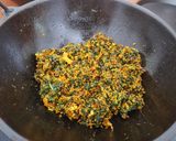 A picture of step 5 of Cheera Thoran (Spinach bhaji).