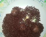 Foto langkah ke 4 dari resep Bola-bola coklat misis.