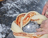 Foto del paso 4 de la receta: ROSCA DE MEMBRILLO Y COCO ❤️