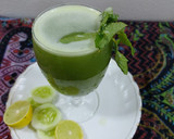 A picture of step 2 of Refreshing Cucumber and mint lemonade.