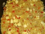Arroz con pollo en cubos