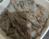 A picture of step 1 of Grilled shrimp with lemon butter garlic sauce.