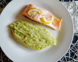 Une image de l'étape 5 de Saumon citronné et purée de brocoli.