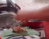 Foto langkah ke 4 dari resep Pepes Ayam putih dengan santan Kara.