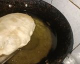 A picture of step 2 of Bhature.