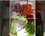 A picture of step 1 of Beef and coconut stir fry.